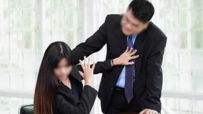 मुंगेली : उप-अभियंता सोनल जैन का गंभीर आरोप—अधिकारियों की प्रताड़ना से बढ़ा तनाव, फिनाइल पीने की नौबत तक पहुँची इंजीनियर<br>